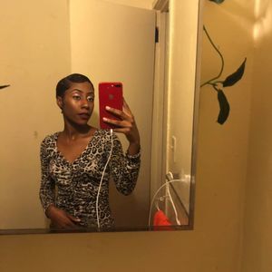 Meet your Posher, Maya